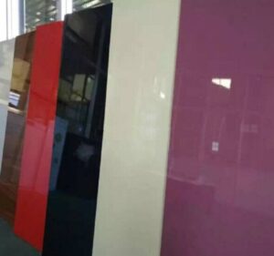 High Glossy Melamine MDF Board UV Coated MDF Board 300x281